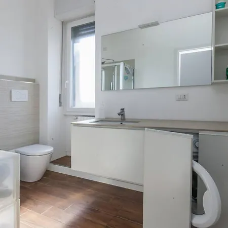 Bocconi And Navigli Apartamento