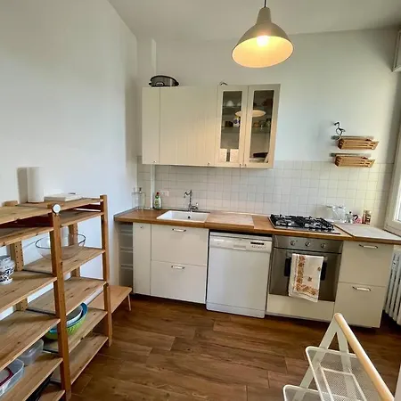 Apartamento Bocconi And Navigli Milán